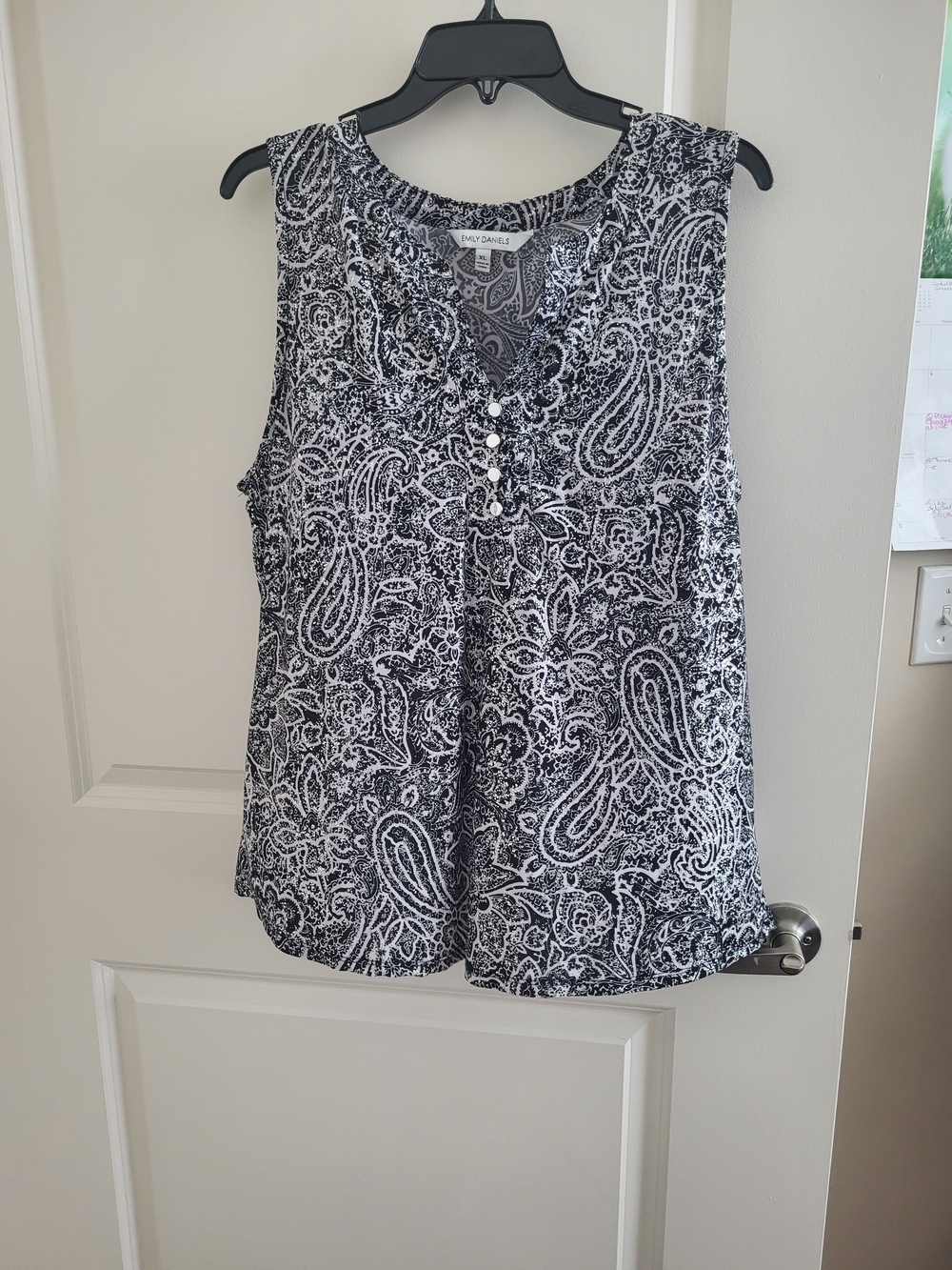 Tommy Bahama Black & White Paisley Sleeveless Cami